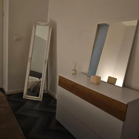 Apartamento Cozy In The Center Of Tirana